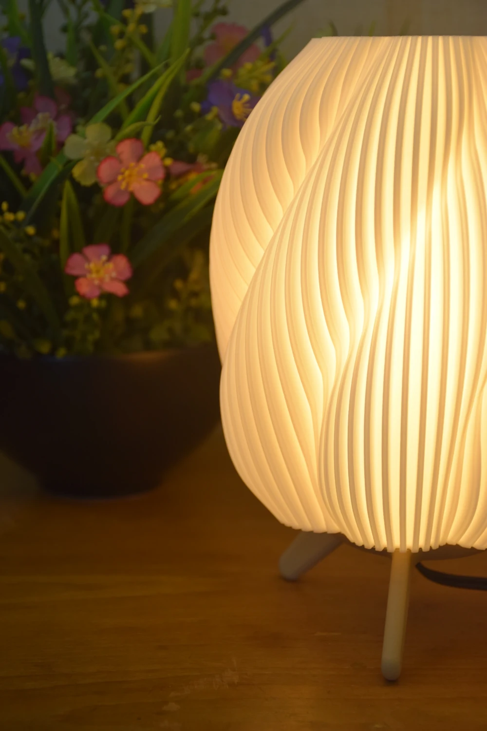 Aurora Swirl Lamp photo 6